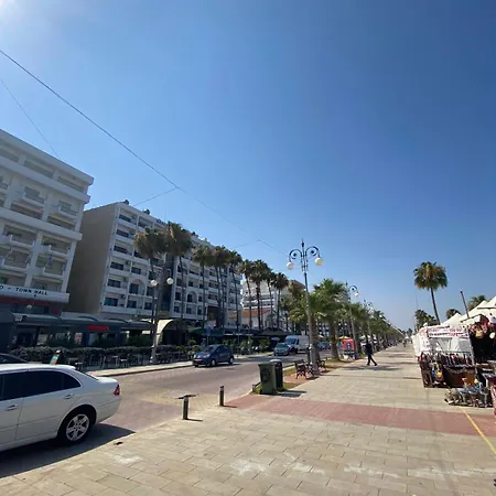Apartamento Paradise Homes 8 *